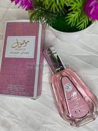 Арабски парфюм Mousuf Wardi от Ard Al Zaafaran 50 мл  Ревен, Ягода,  Роза, Ванилия, Ябълка ,  Базови нотки   Бял мускус, Кашмир