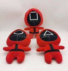 Плюшена играчка - ключодържател SQUID GAME / Скуид Гейм  изработена от мек плюш височина 11 см 