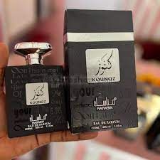Луксозен парфюм  KOUNOZ BLACK от Manasik  100 ml Лабданум, захар, кожа, индийско орехче.
