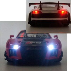 Метална кола AUDI R8 LM засилване с издърпване назад отваряеми врати светлина и звук 