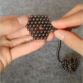 Антистрес пъзел игра с магнитни топки 216 броя диаметър на топките 5 мм цвят сребро